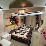 за гости старс Hotel *