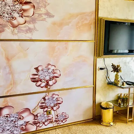 за гости старс