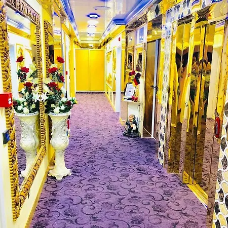 за гости старс Hotel