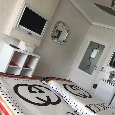 за гости старс