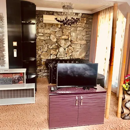 за гости старс Smolyan