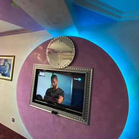 за гости старс Hotel