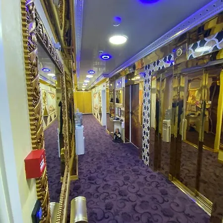 за гости старс Hotel