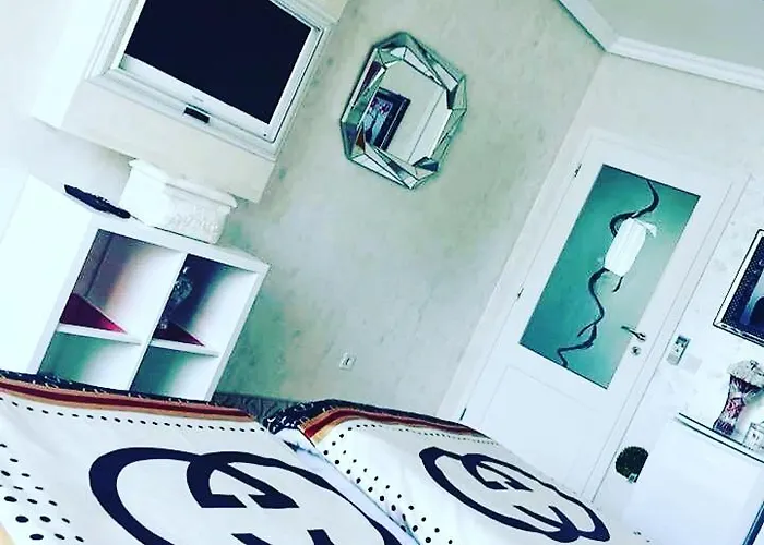 за гости старс Hotel