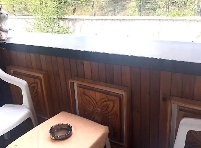 Hotel за гости старс Smolan